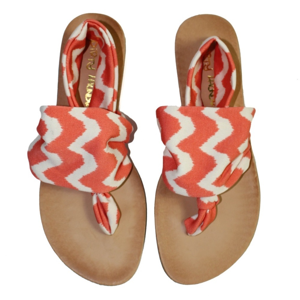 Dirty Laundry | Women's cream/orange abstract chevron print fabric sandals Sz 10